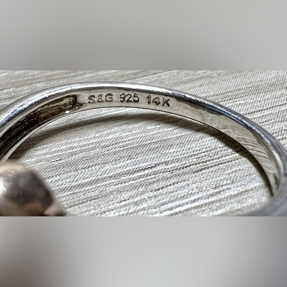 Designer Signed S & G Sterling Silver & 14k Yellow Gold Band Ring, Size 9 - Picture 6 of 10
